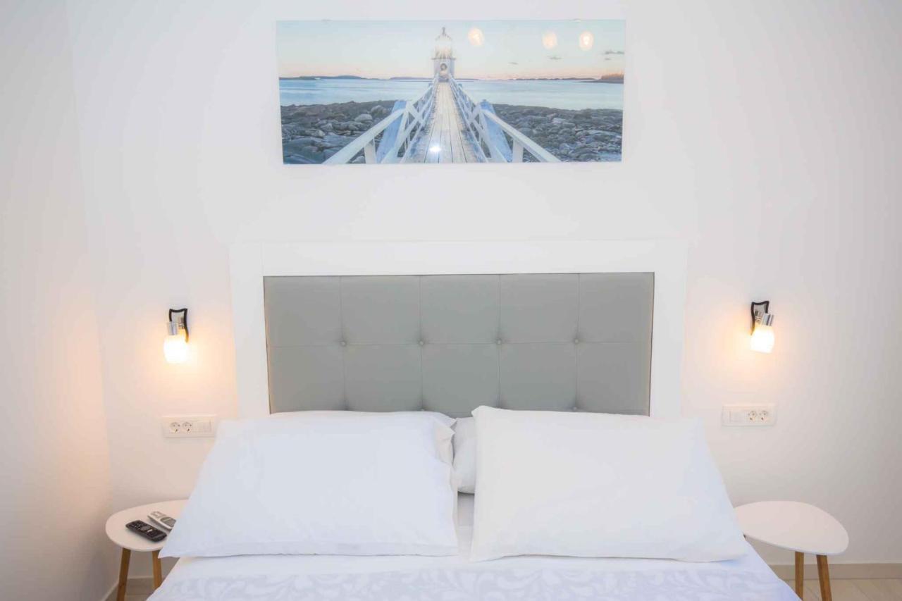 Apartments In Rogoznica 40364 ภายนอก รูปภาพ