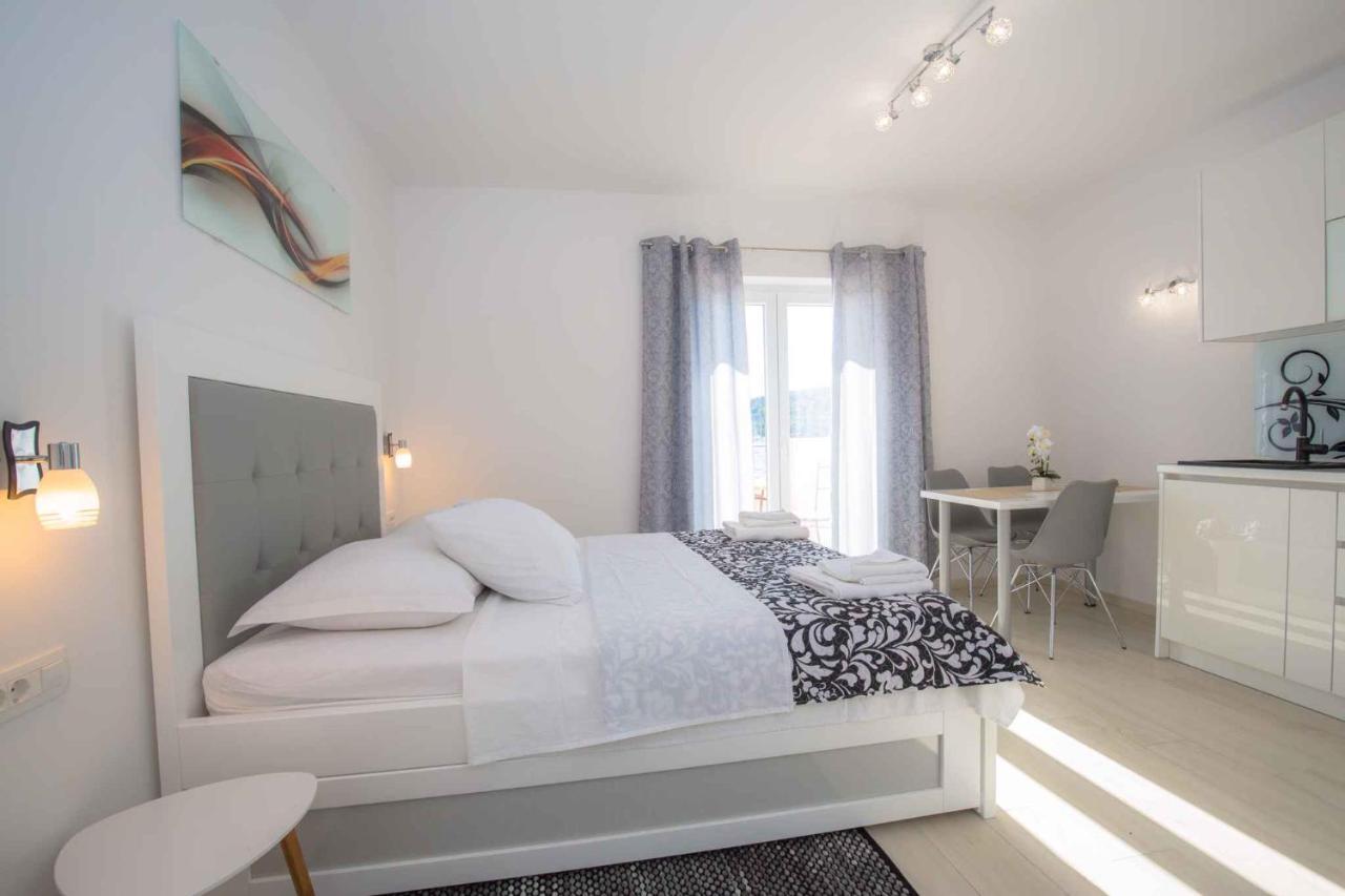 Apartments In Rogoznica 40364 ภายนอก รูปภาพ