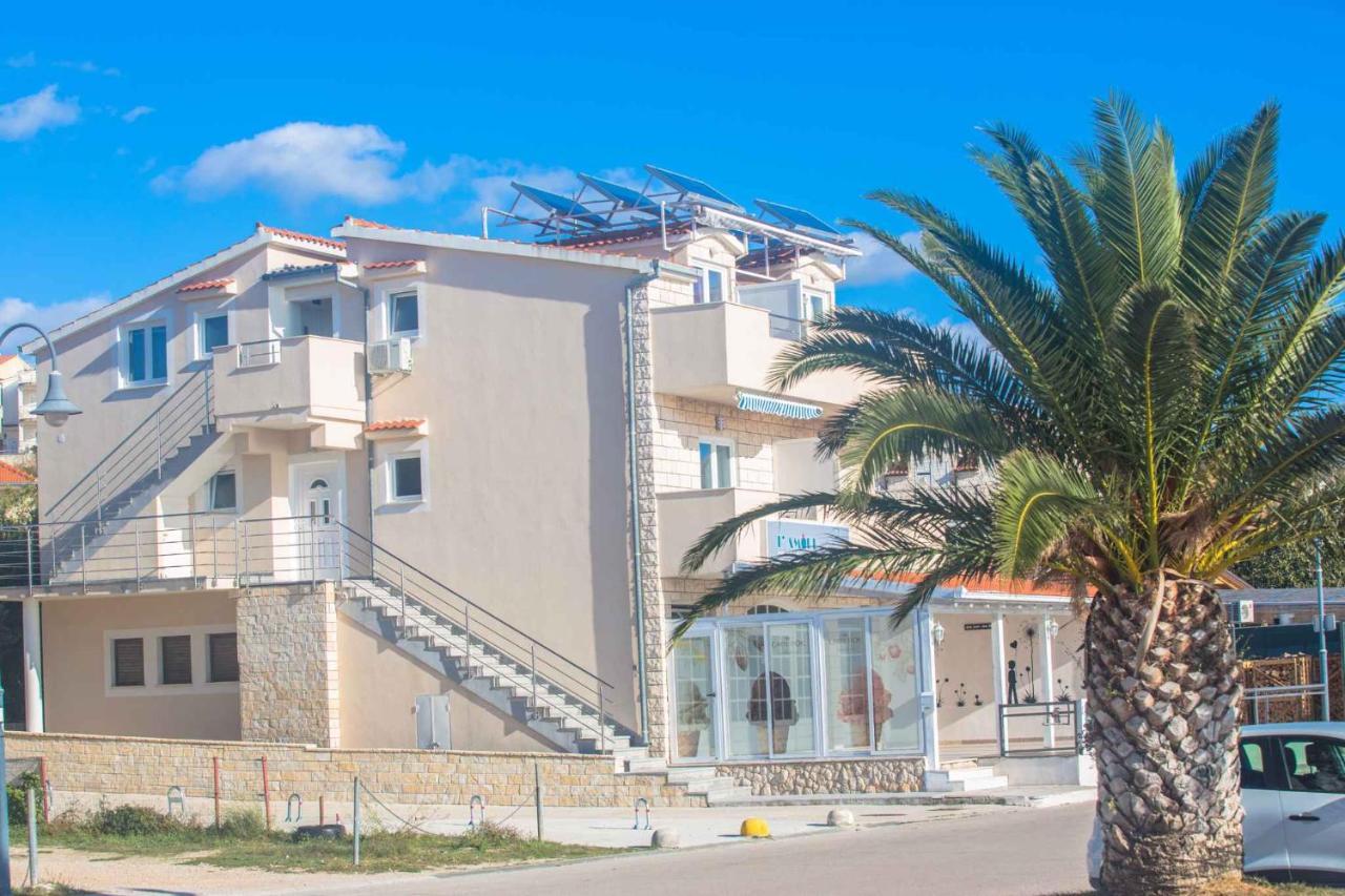 Apartments In Rogoznica 40364 ภายนอก รูปภาพ
